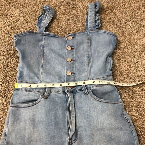 ALMOST FAMOUS Women's Overalls Ruffle Sleeves Size Medium Blue - Picture 6 of 15